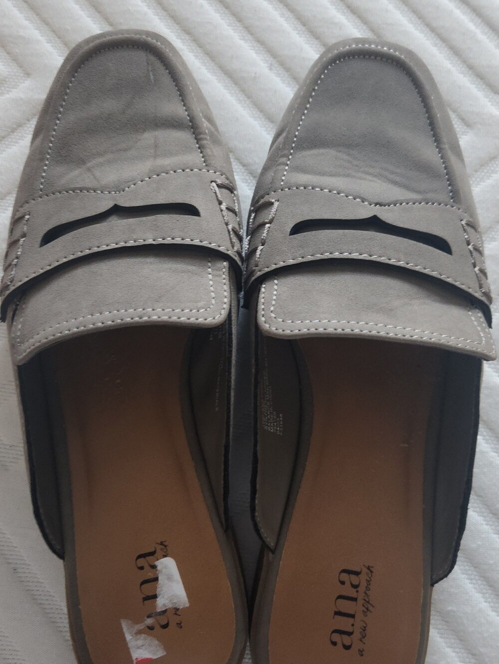 Anna Men’s Light Gray Slip-On Loafers with Moc Toe